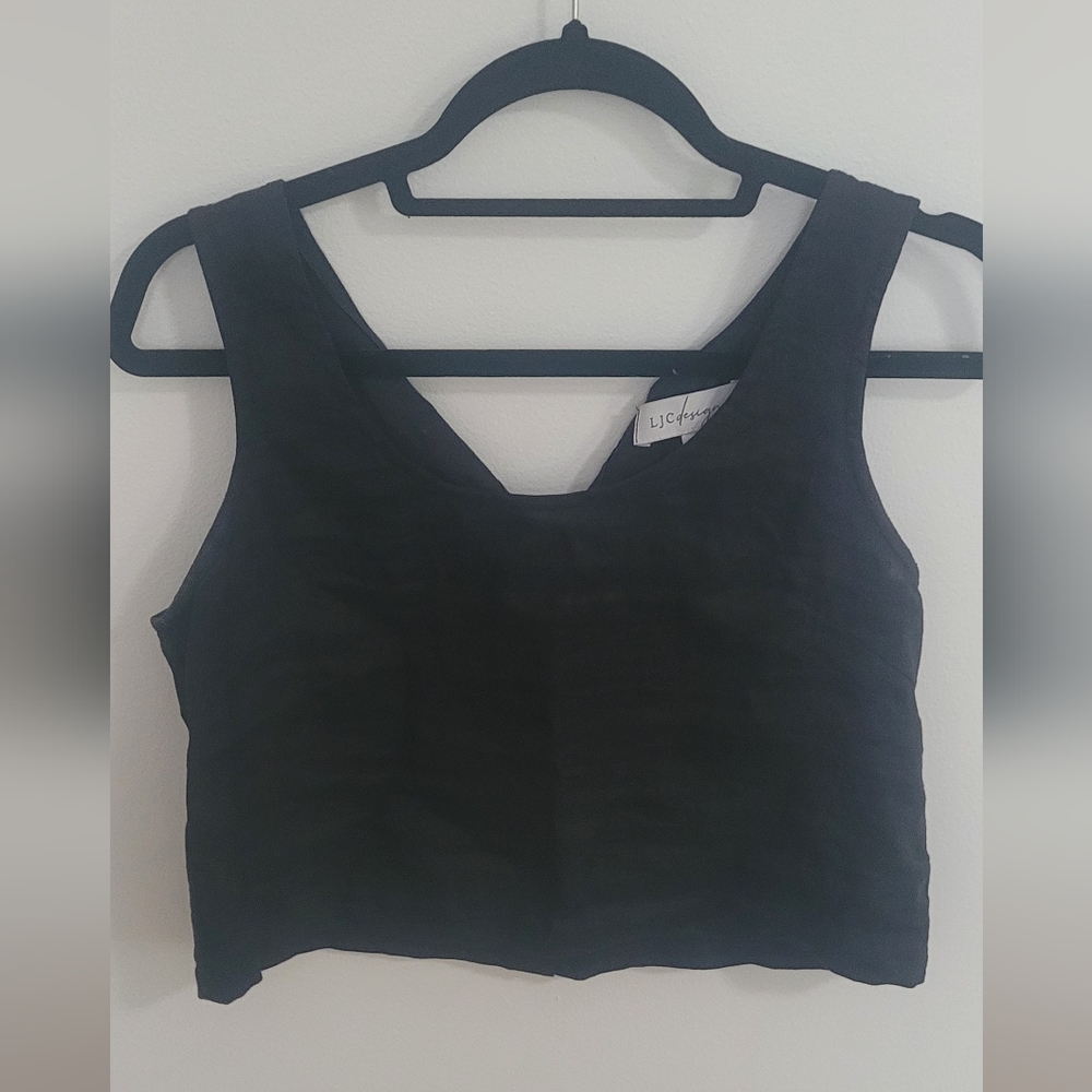 MOVING SALE! Black Linen Crop Tank Top in women's size Small